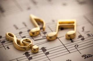 Âm nhạc là một phần quan trọng trong cuộc sống của con người. am-nhac-la-mot-phan-quan-trong-trong-cuoc-song-cua-con-nguoi